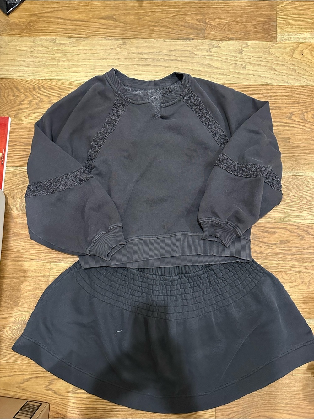 Aerie Black Sweatshirt and Skirt Set - Comfortable Everyday Bottoms